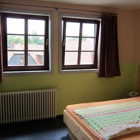 Hotel Zum Schwarzen Baer Hermsdorf  Buitenkant foto