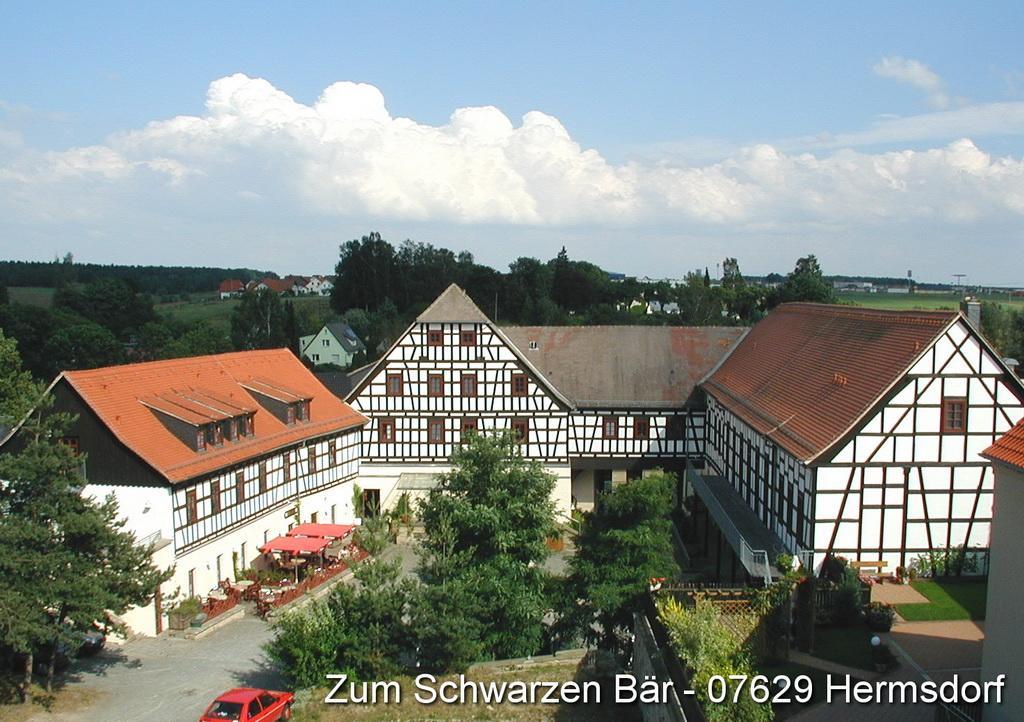 Hotel Zum Schwarzen Baer Hermsdorf  Buitenkant foto