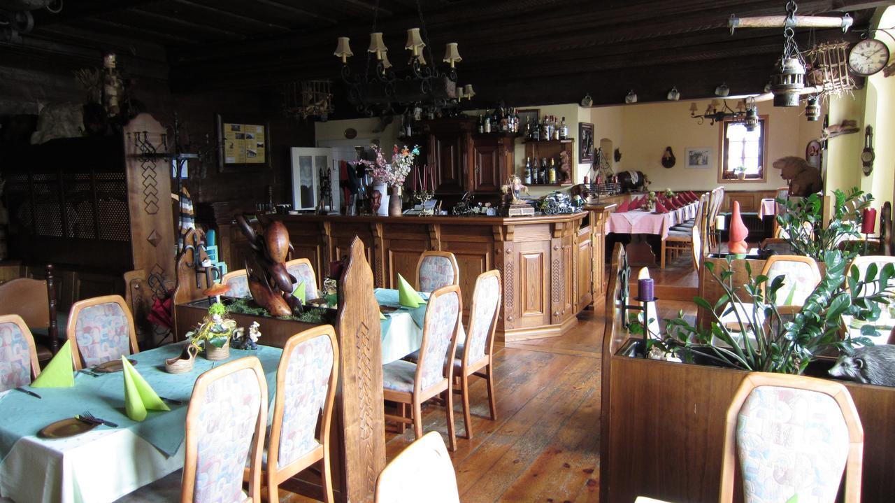 Hotel Zum Schwarzen Baer Hermsdorf  Buitenkant foto